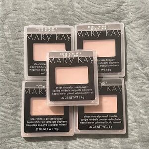 Mary Kay Sheer Mineral Pressed Powder - Beige Variety